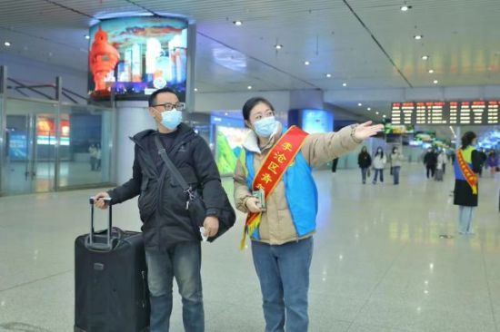 青岛“志愿蓝”为 2023山东省旅发大会“增温”助力