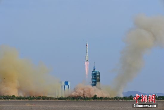 北京时间5月30日9时31分，搭载神舟十六号载人飞船的长征二号F遥十六运载火箭在酒泉卫星发射中心点火发射